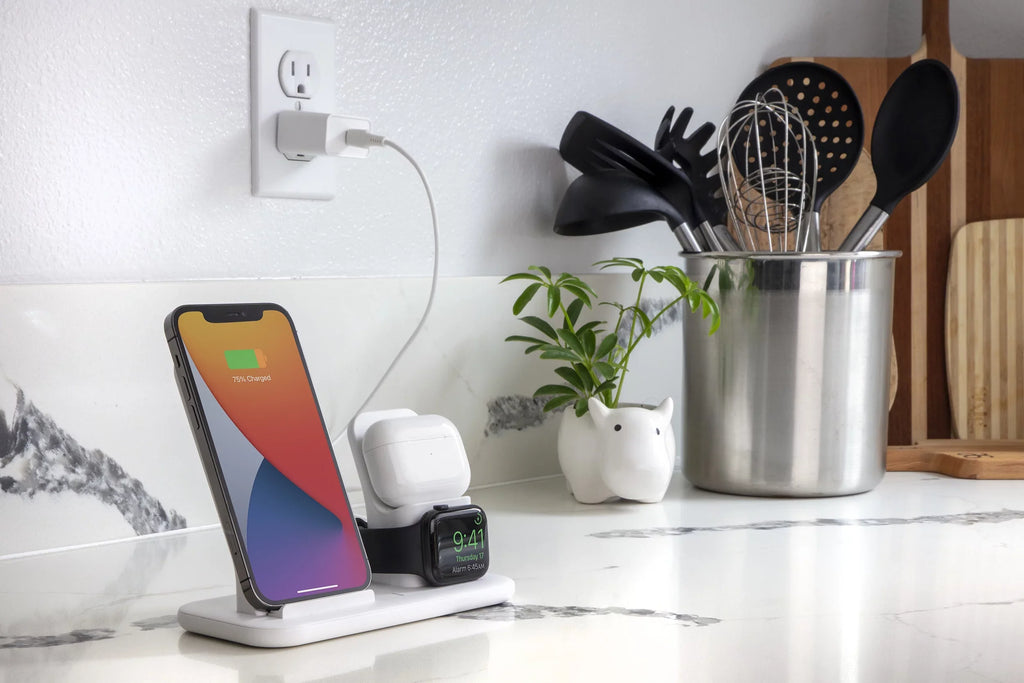 Scosche CSQ3N1WT-SP Qi-Enabled Smartphones, Watches and Earbuds, Qi-Certified Wireless Charging Dock, White