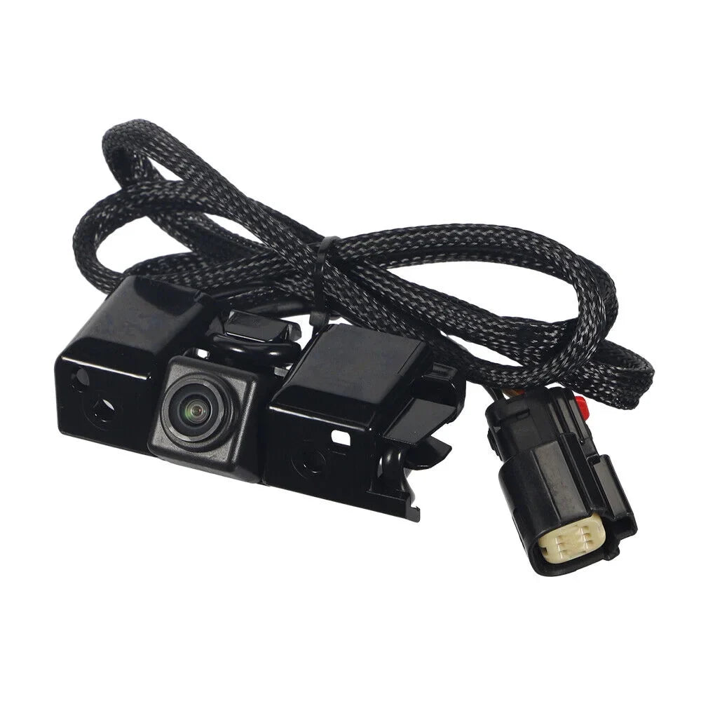 High-Quality Reversing Camera for Chevrolet Silverado 2500 & GMC Sierra 2015 - Black