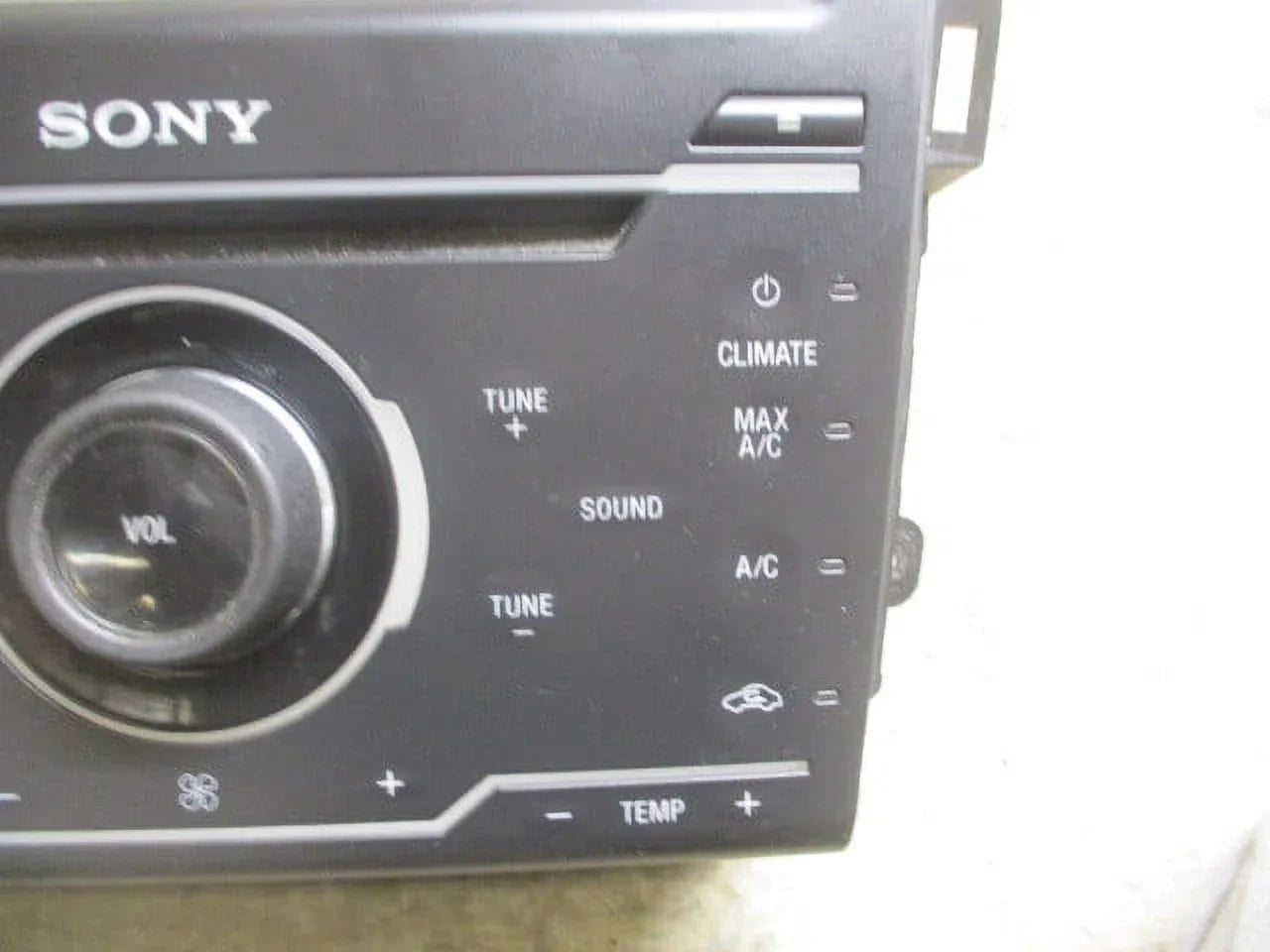 Pre-Owned 2013 Ford Fusion  Radio Control Panel Face OEM LKQ (Good)