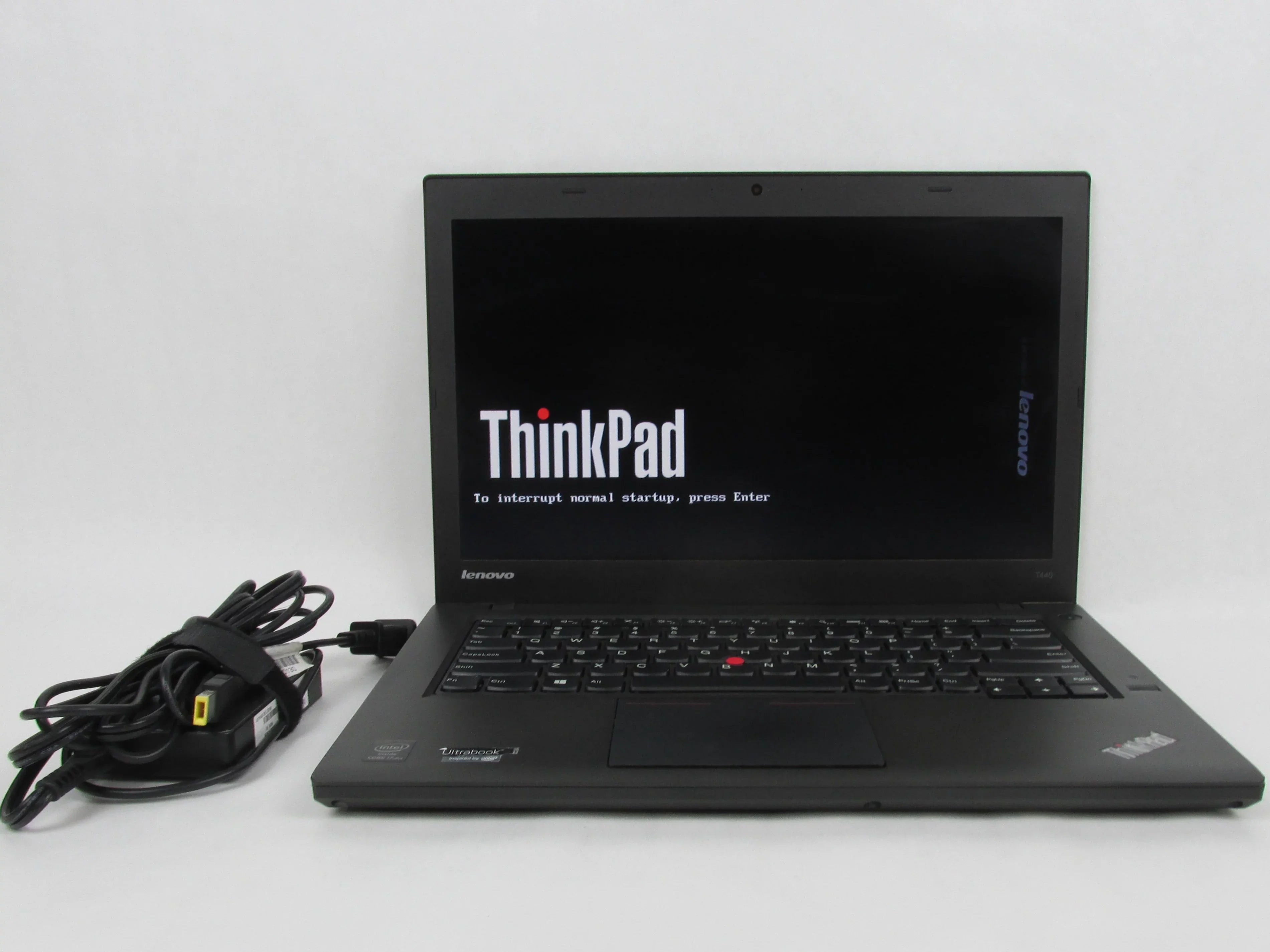 T440 i7, 240 SSD 8 GB RAM WIN 10 PRO - USED
