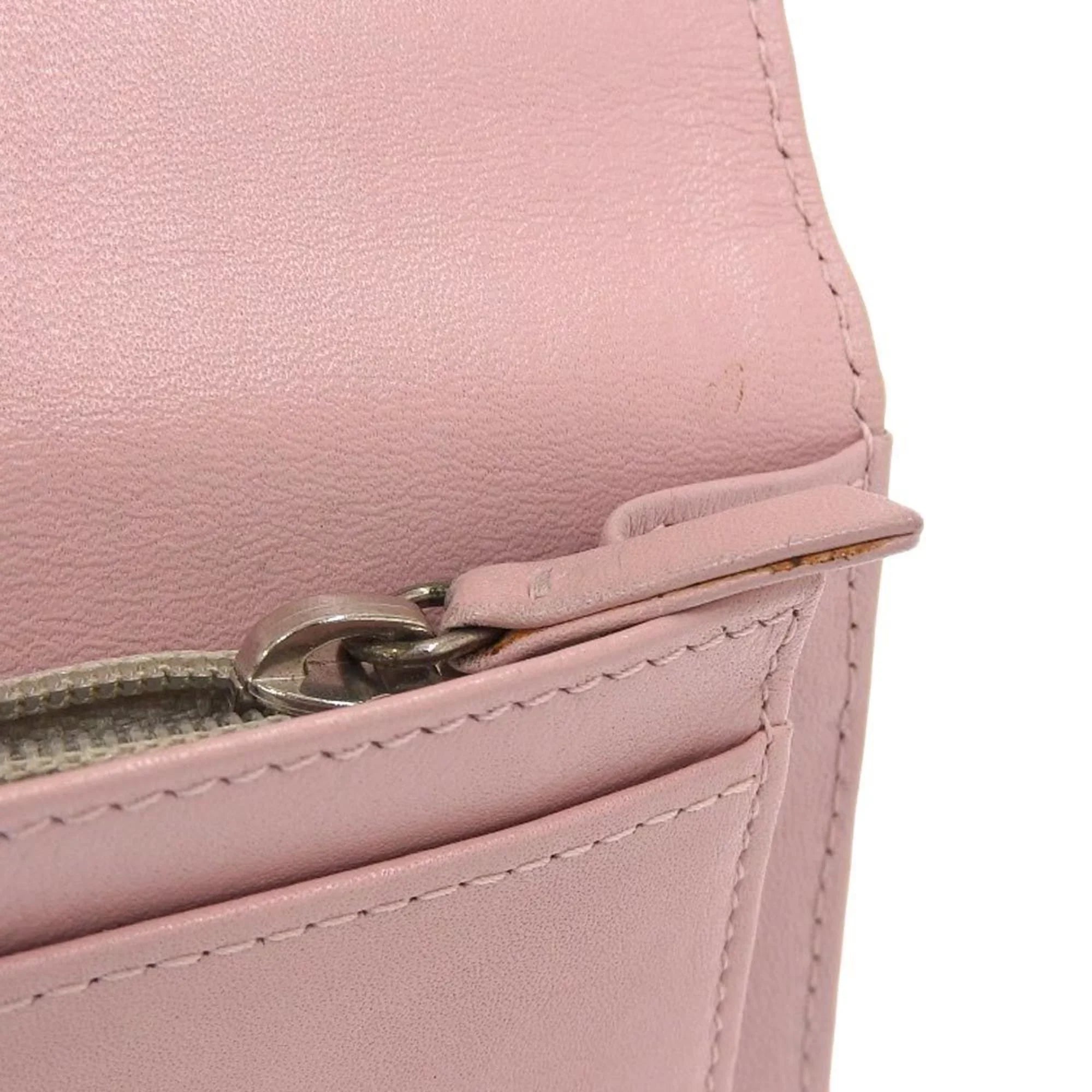 Pre-Owned Chanel CHANEL logo here mark bi-fold long wallet caviar skin pink A48651 16 model (Good)