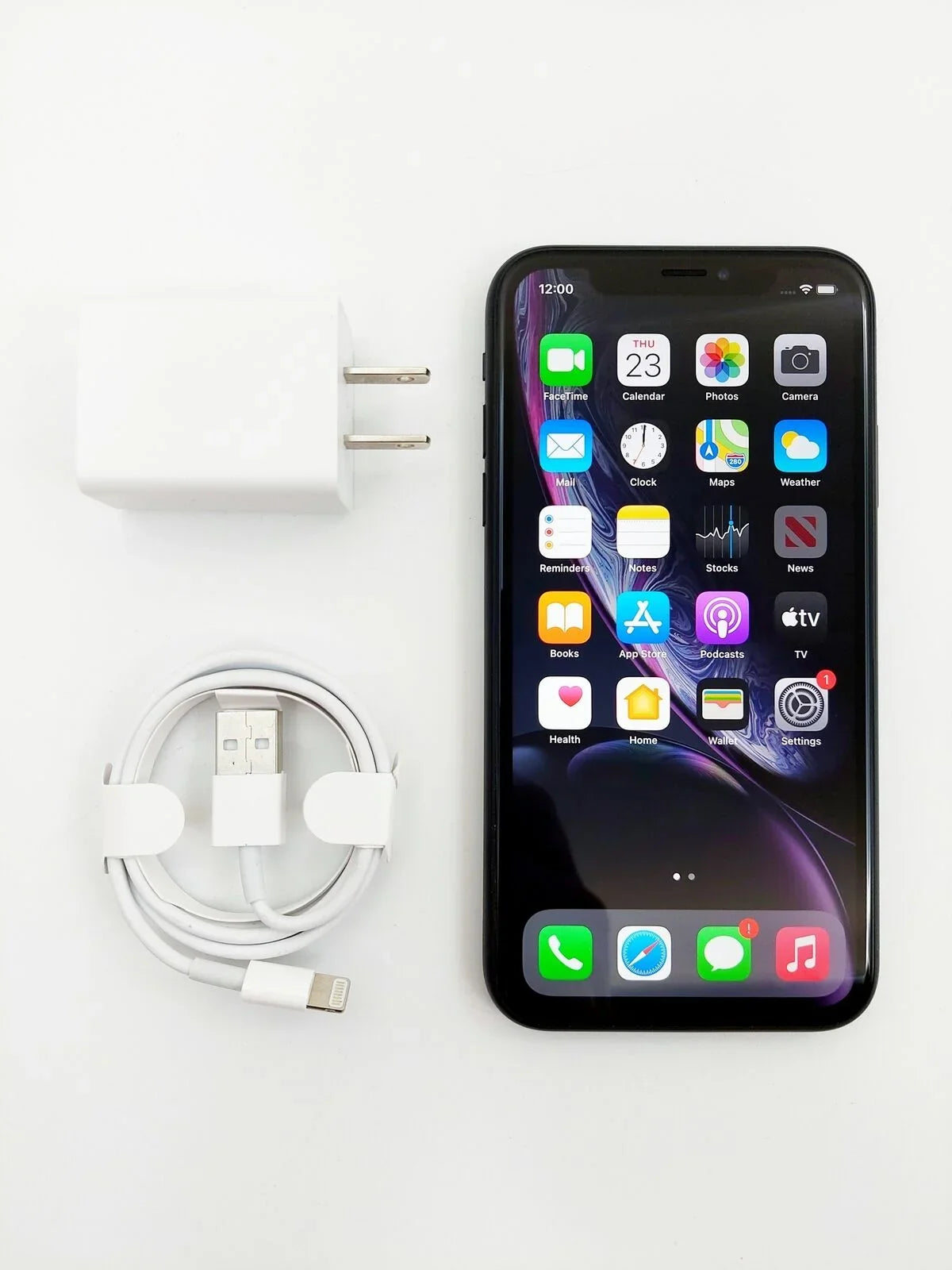 Restored  iPhone XR A1984 (Fully Unlocked) 64GB Black w/ Fast Car Charger (Refurbished)