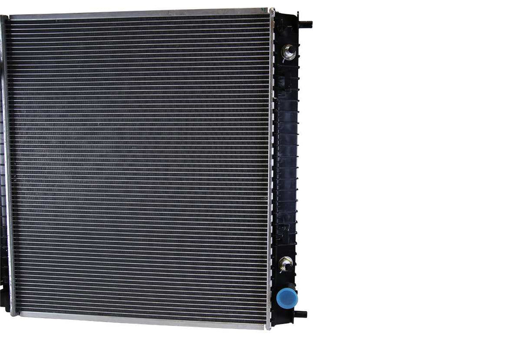 AutoShack Radiator Replacement for 2004 Nissan Pathfinder Armada 2004-2010 2011 2012 2013 2014 2015 Titan 2005-2015 Armada 2004 2005 2006 2007 2008 2009 2010 INFINITI QX56 5.6L V8 4WD RWD RK1055