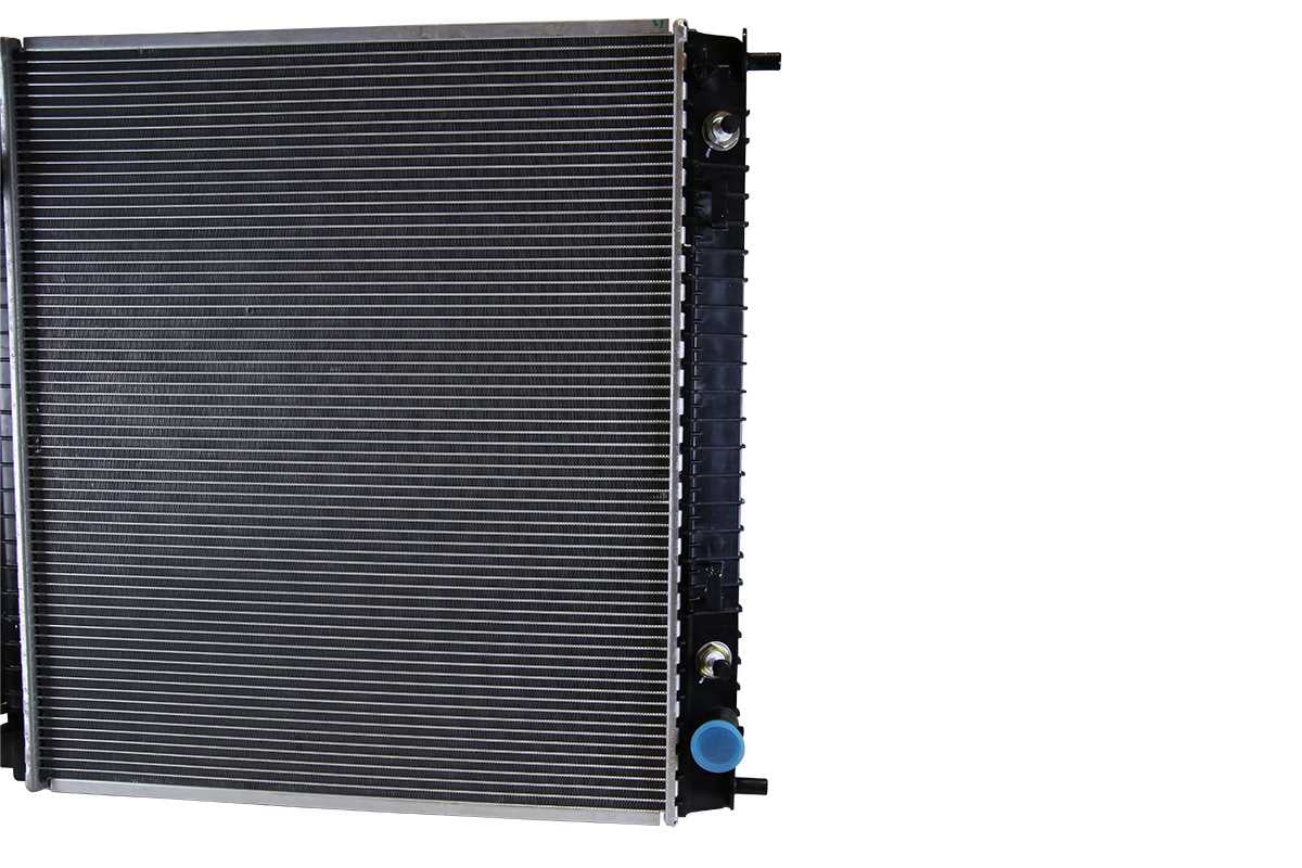 AutoShack Radiator Replacement for 2004 Nissan Pathfinder Armada 2004-2010 2011 2012 2013 2014 2015 Titan 2005-2015 Armada 2004 2005 2006 2007 2008 2009 2010 INFINITI QX56 5.6L V8 4WD RWD RK1055