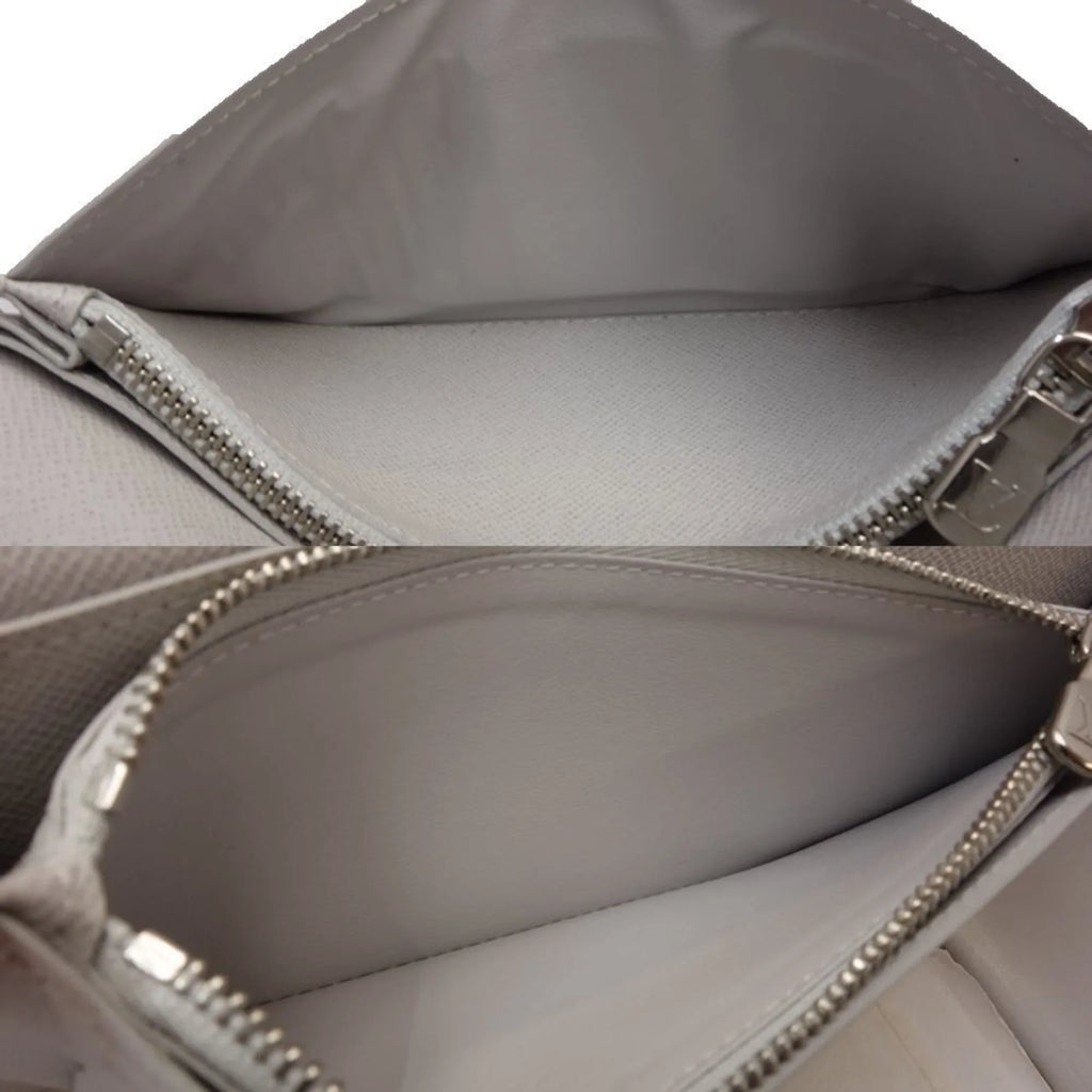 Pre-Owned LOUIS VUITTON Portefeuille Braza M30298 Long Wallet Taigarama Antarctica 083529 (Fair)